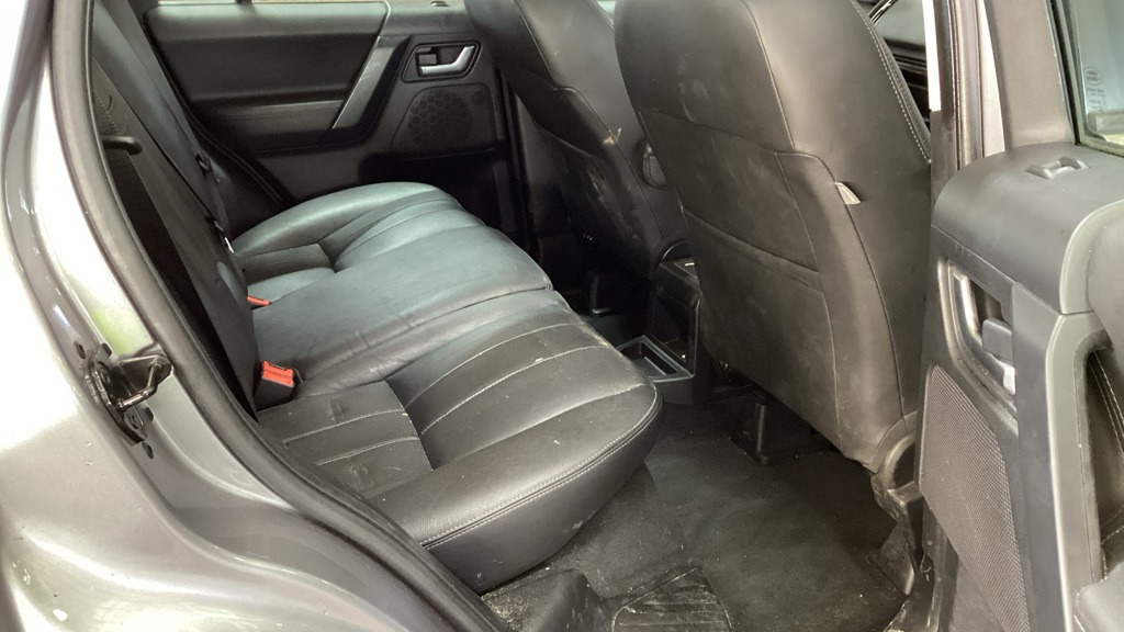 Used Land Rover Freelander 2011 for sale - 76907764: Photo 8