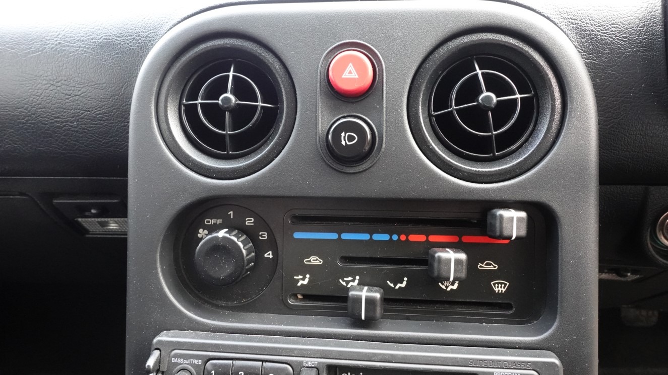 Used Mazda MX-5 1991 for sale - 76682072: Photo 19