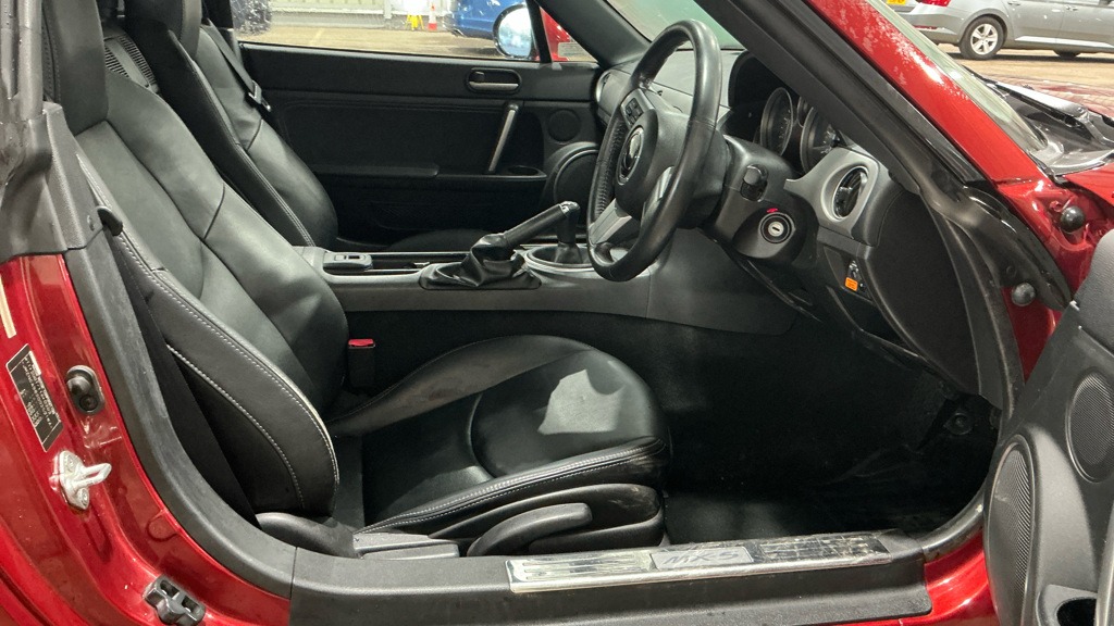 Used Mazda MX-5 2010 for sale - 77450070: Photo 9