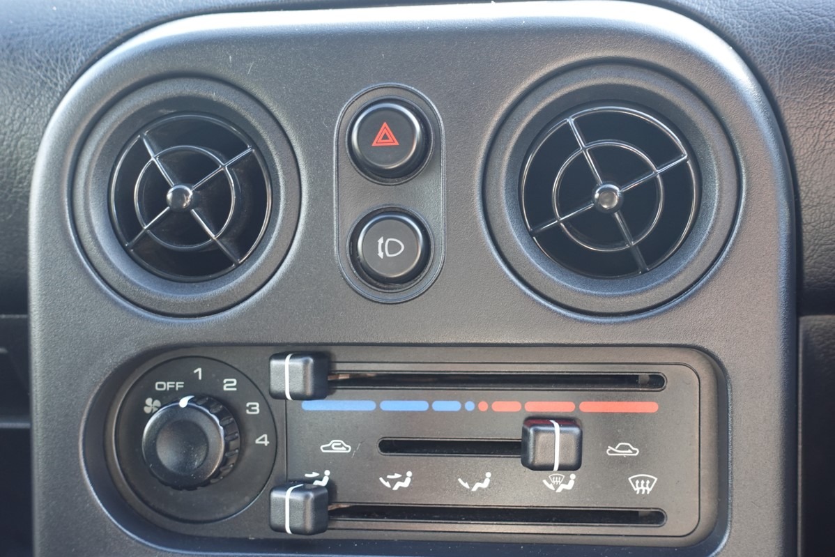 Used Mazda MX-5 1997 for sale - 75454618: Photo 14