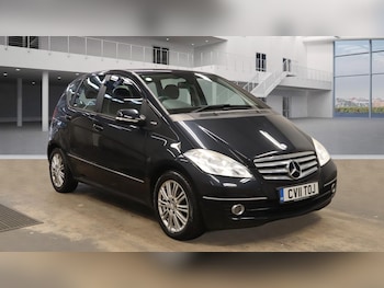 Used Mercedes-Benz A-Class 2011 for sale - 77649830: Photo