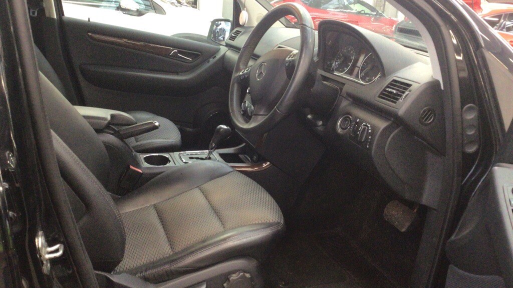 Used Mercedes-Benz A-Class 2011 for sale - 77649830: Photo 9