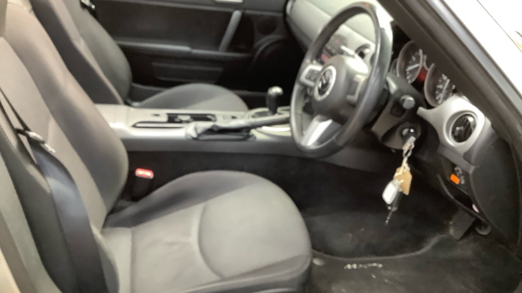 Used Mazda MX-5 2010 for sale - 78176446: Photo 9