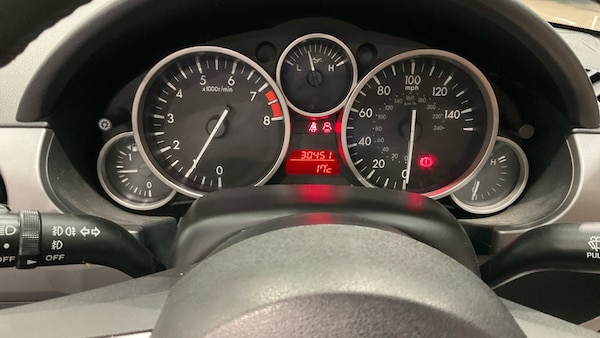 Used Mazda MX-5 2010 for sale - 74772440: Photo 10
