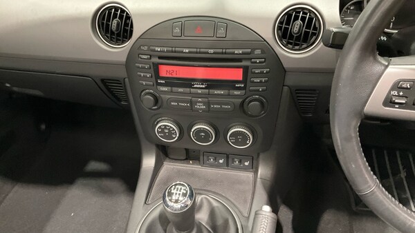 Used Mazda MX-5 2010 for sale - 74772440: Photo 11