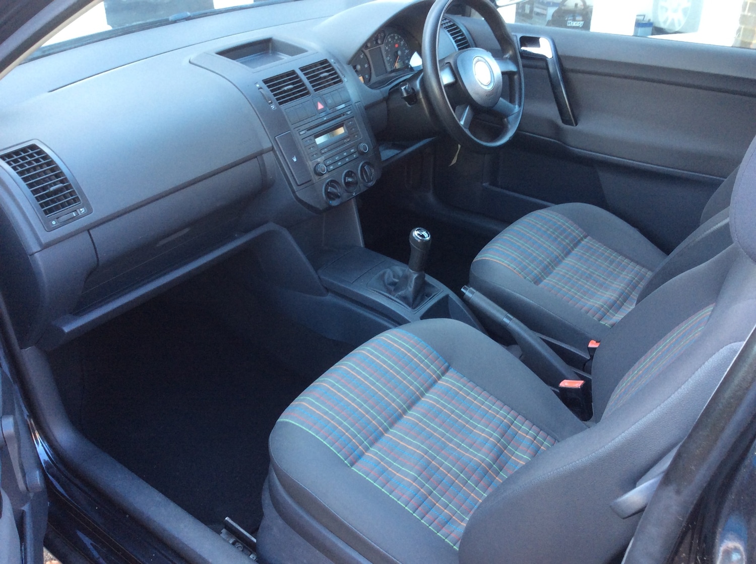 Used Volkswagen Polo 2006 for sale - 78042343: Photo 11