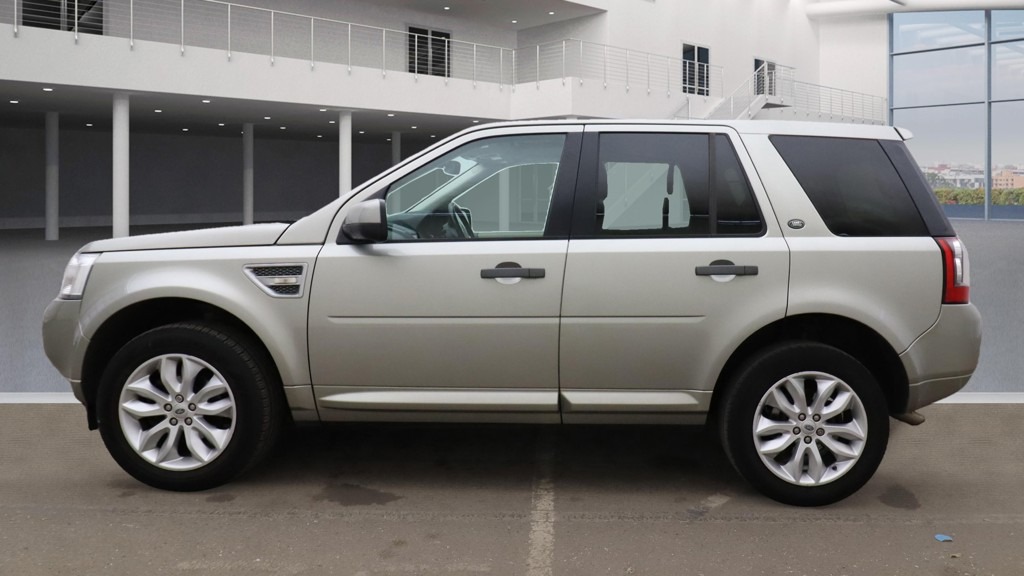 Used Land Rover Freelander 2011 for sale - 76568166: Photo 6