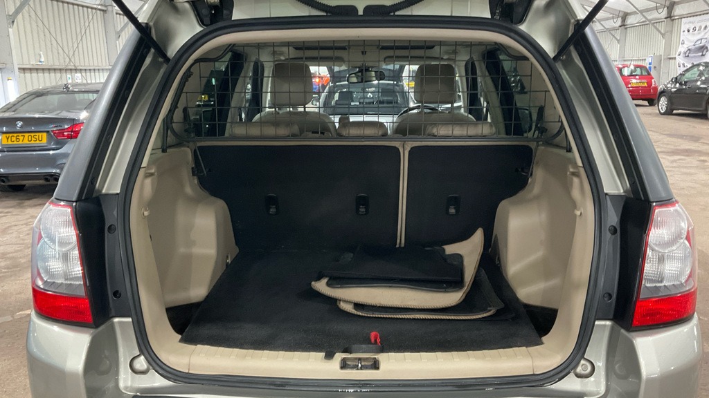 Used Land Rover Freelander 2011 for sale - 76568166: Photo 7