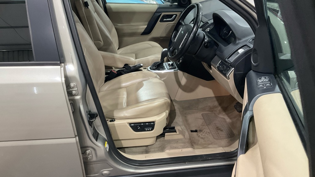 Used Land Rover Freelander 2011 for sale - 76568166: Photo 9