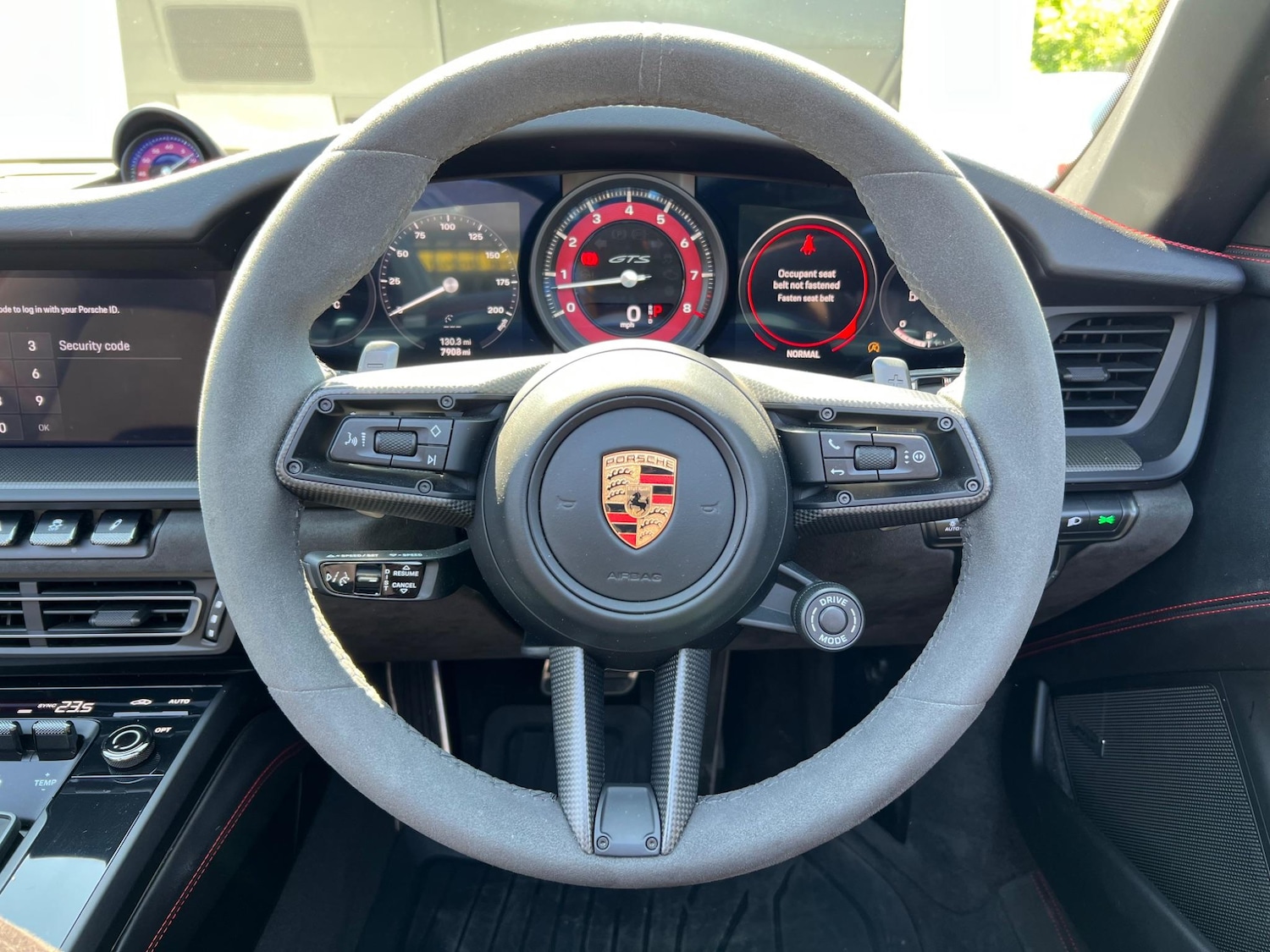 Used Porsche 911 2024 for sale - 76031641: Photo 15
