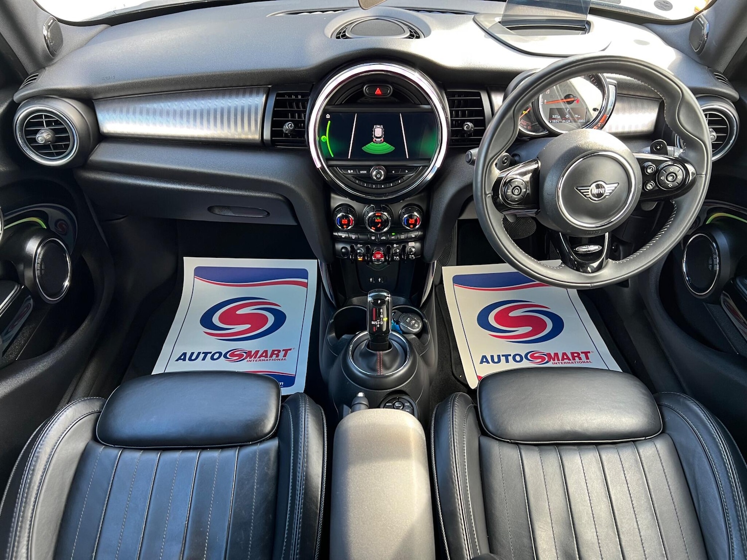 Used MINI Hatch 2019 for sale - 76136307: Photo 12