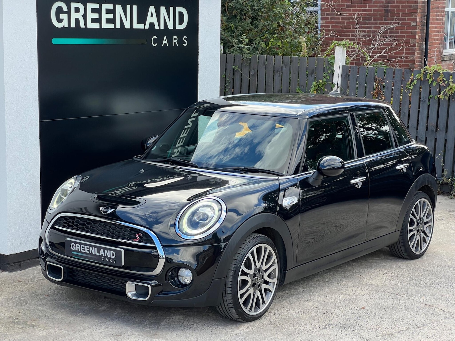 Used MINI Hatch 2019 for sale - 76136307: Photo 36