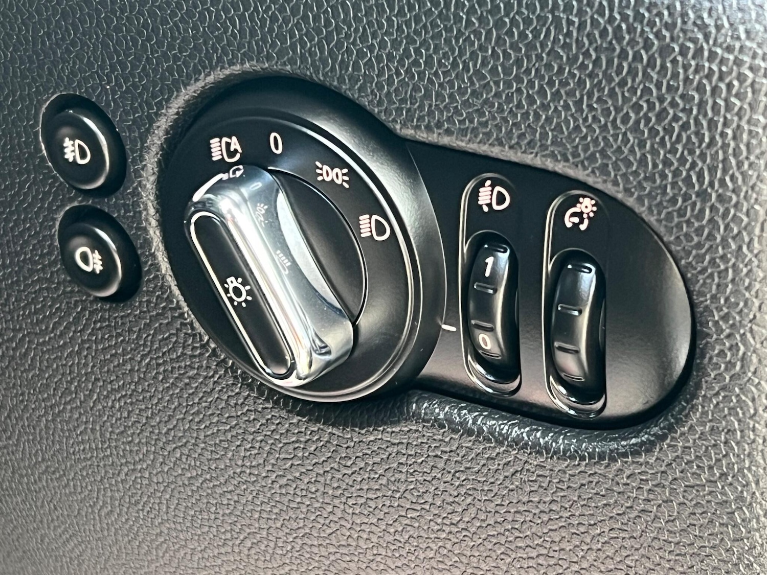 Used MINI Hatch 2019 for sale - 76136307: Photo 57