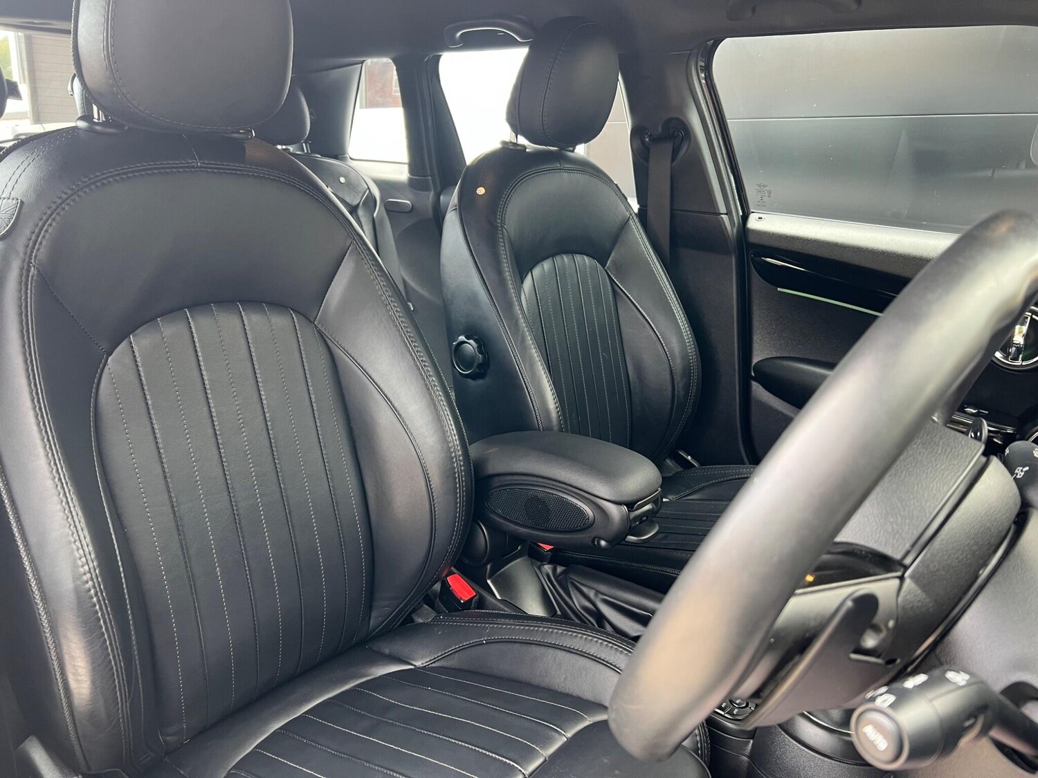 Used MINI Hatch 2019 for sale - 76136307: Photo 59