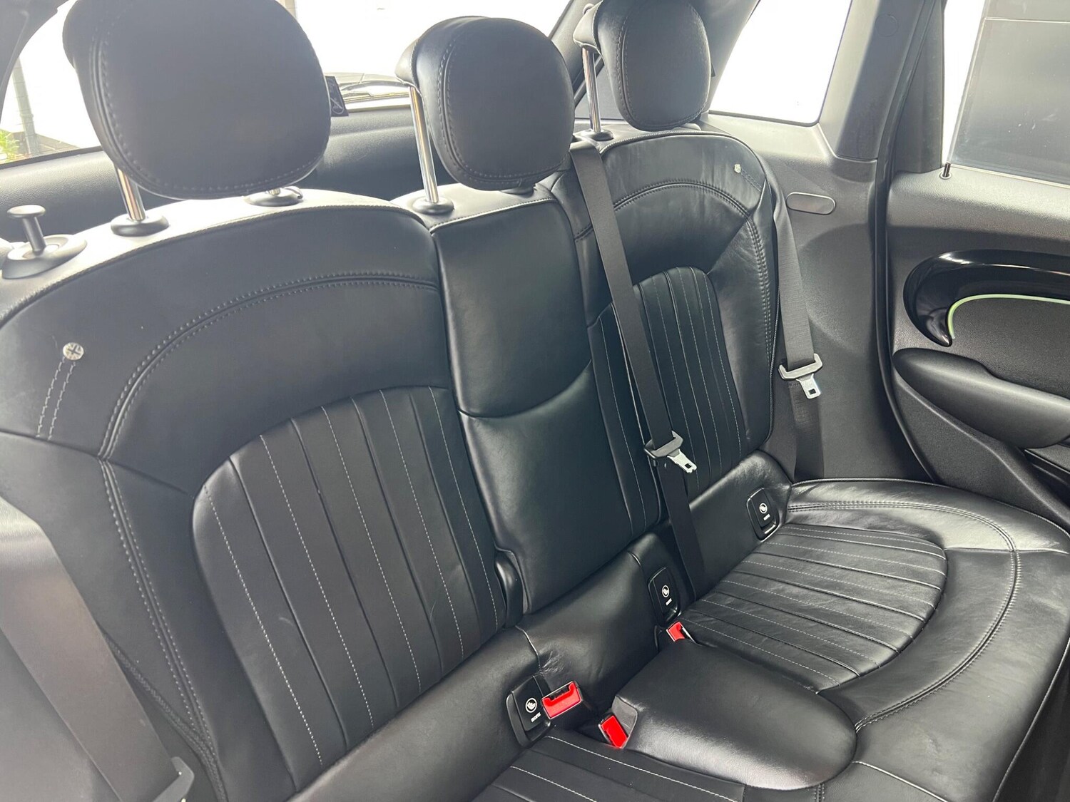 Used MINI Hatch 2019 for sale - 76136307: Photo 60