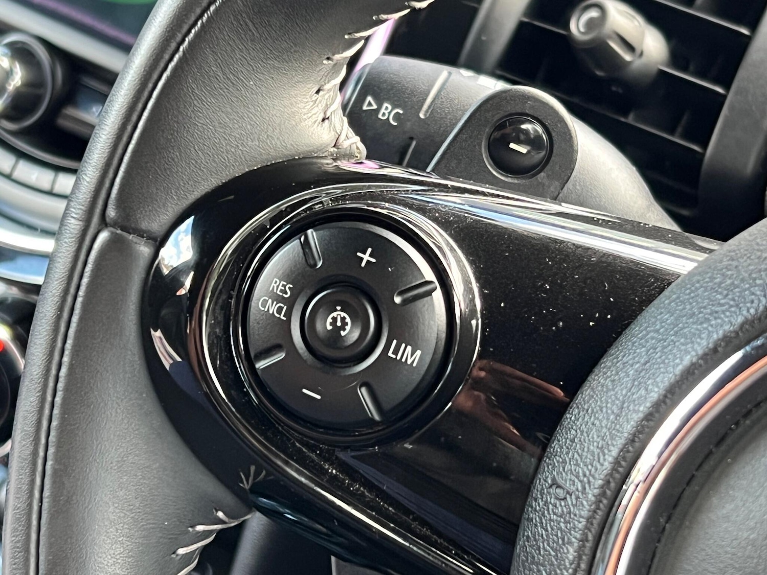 Used MINI Hatch 2019 for sale - 76136307: Photo 65