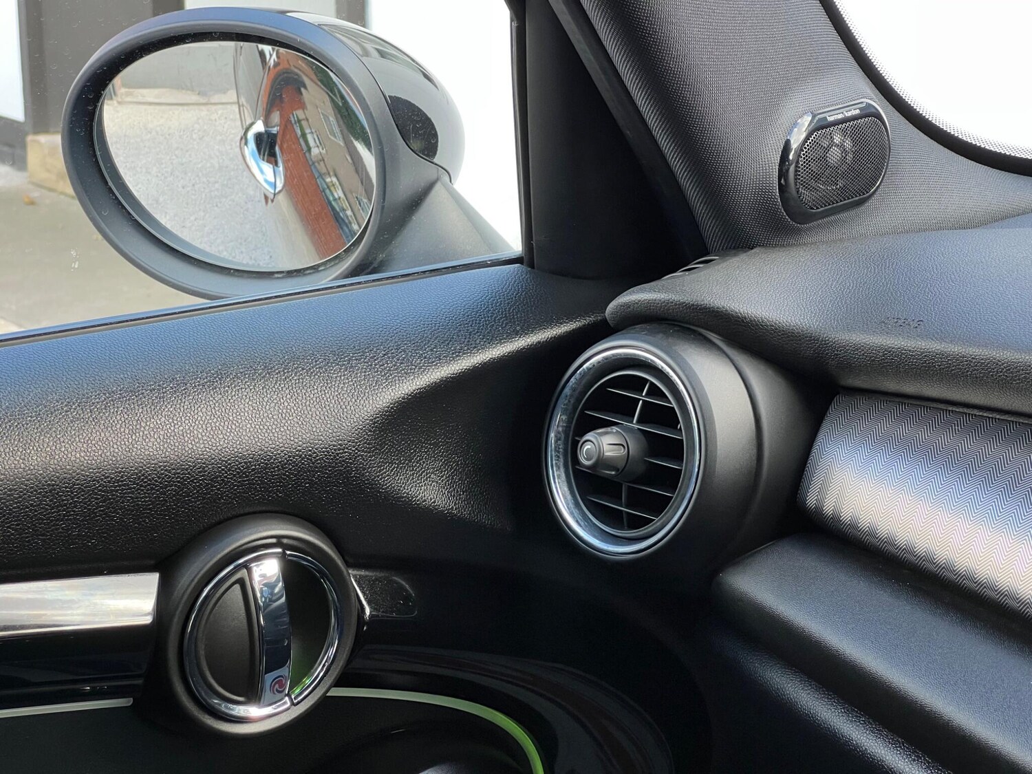 Used MINI Hatch 2019 for sale - 76136307: Photo 72