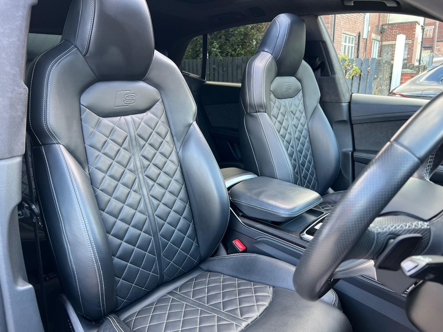 Used Audi SQ8 2022 for sale - 76020865: Photo 16