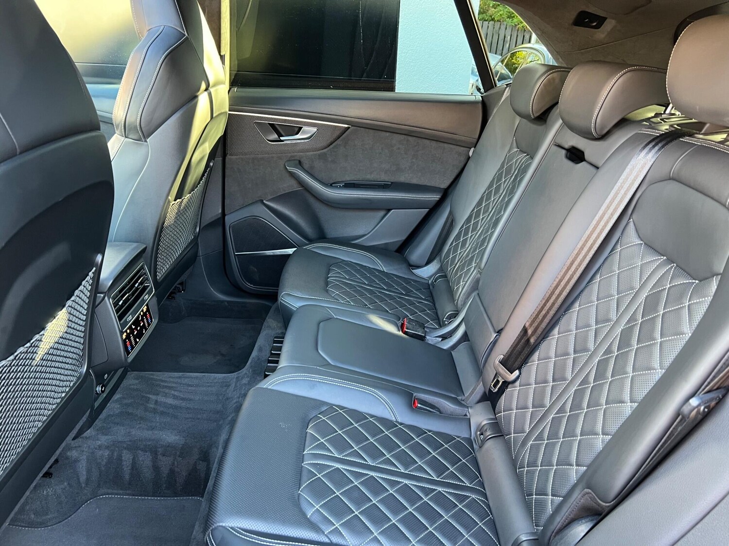 Used Audi SQ8 2022 for sale - 76020865: Photo 34