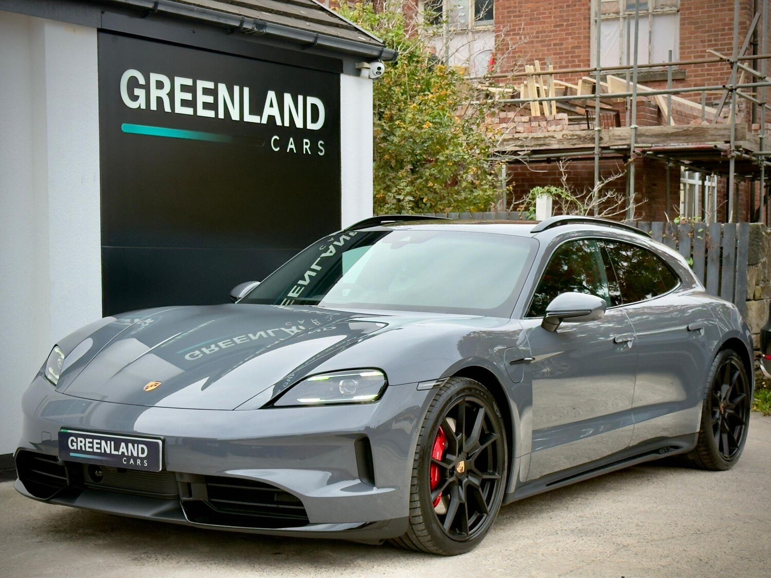 Used Porsche Taycan 2025 for sale - 76349776: Photo 23