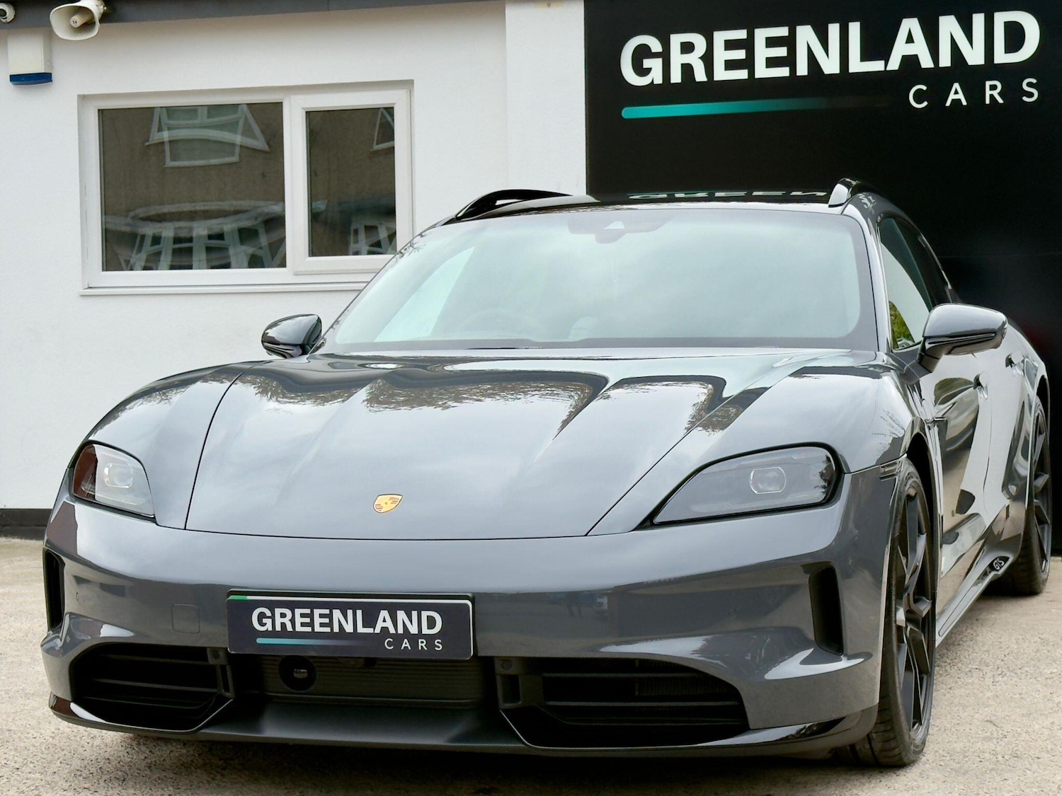 Used Porsche Taycan 2025 for sale - 76349776: Photo 27