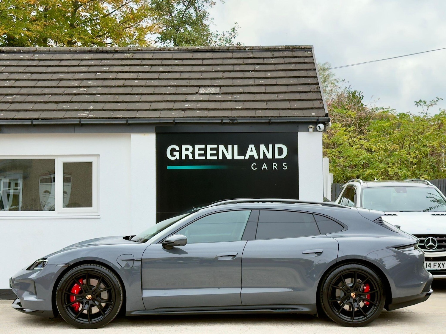 Used Porsche Taycan 2025 for sale - 76349776: Photo 29