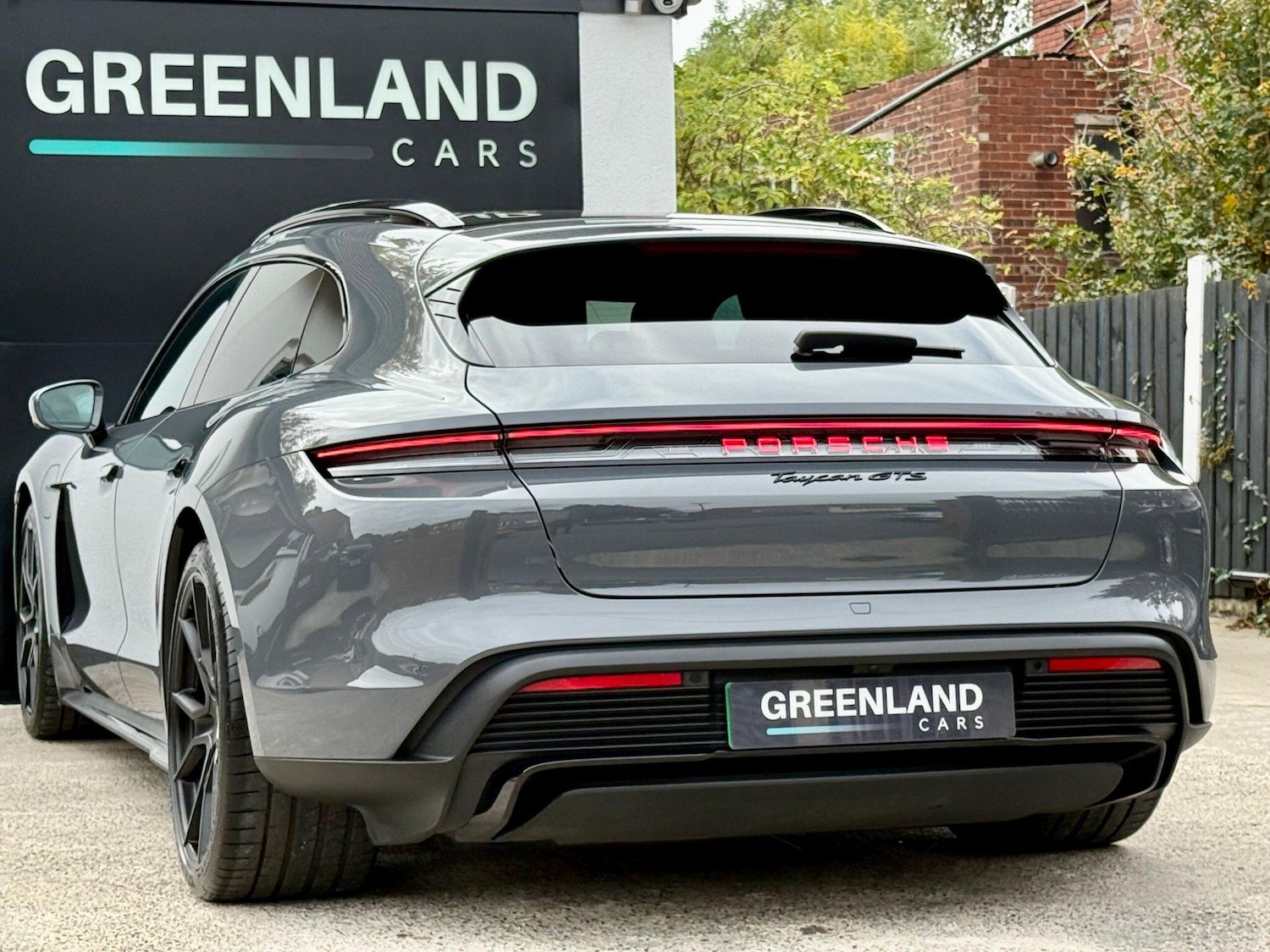 Used Porsche Taycan 2025 for sale - 76349776: Photo 40