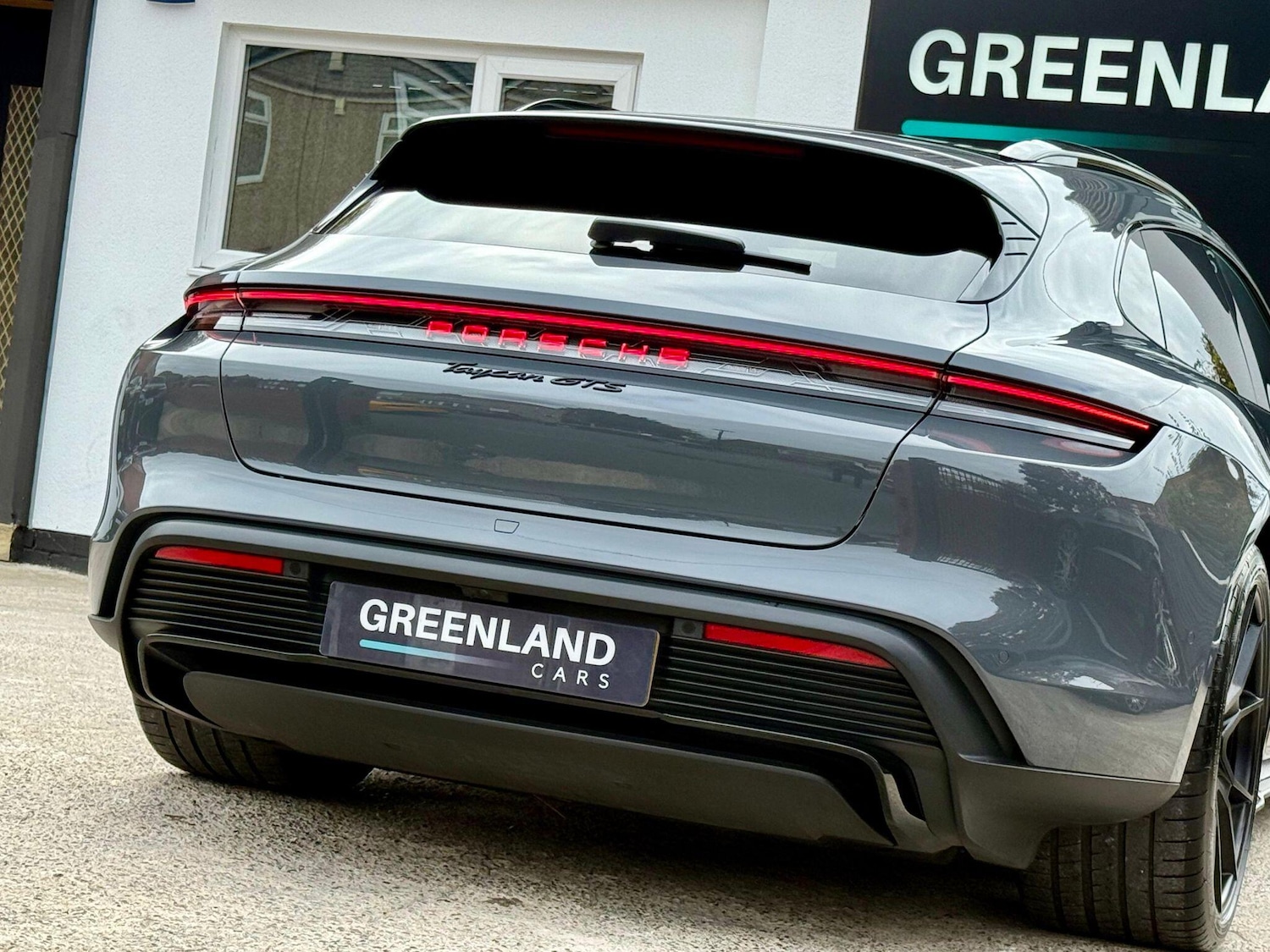 Used Porsche Taycan 2025 for sale - 76349776: Photo 62