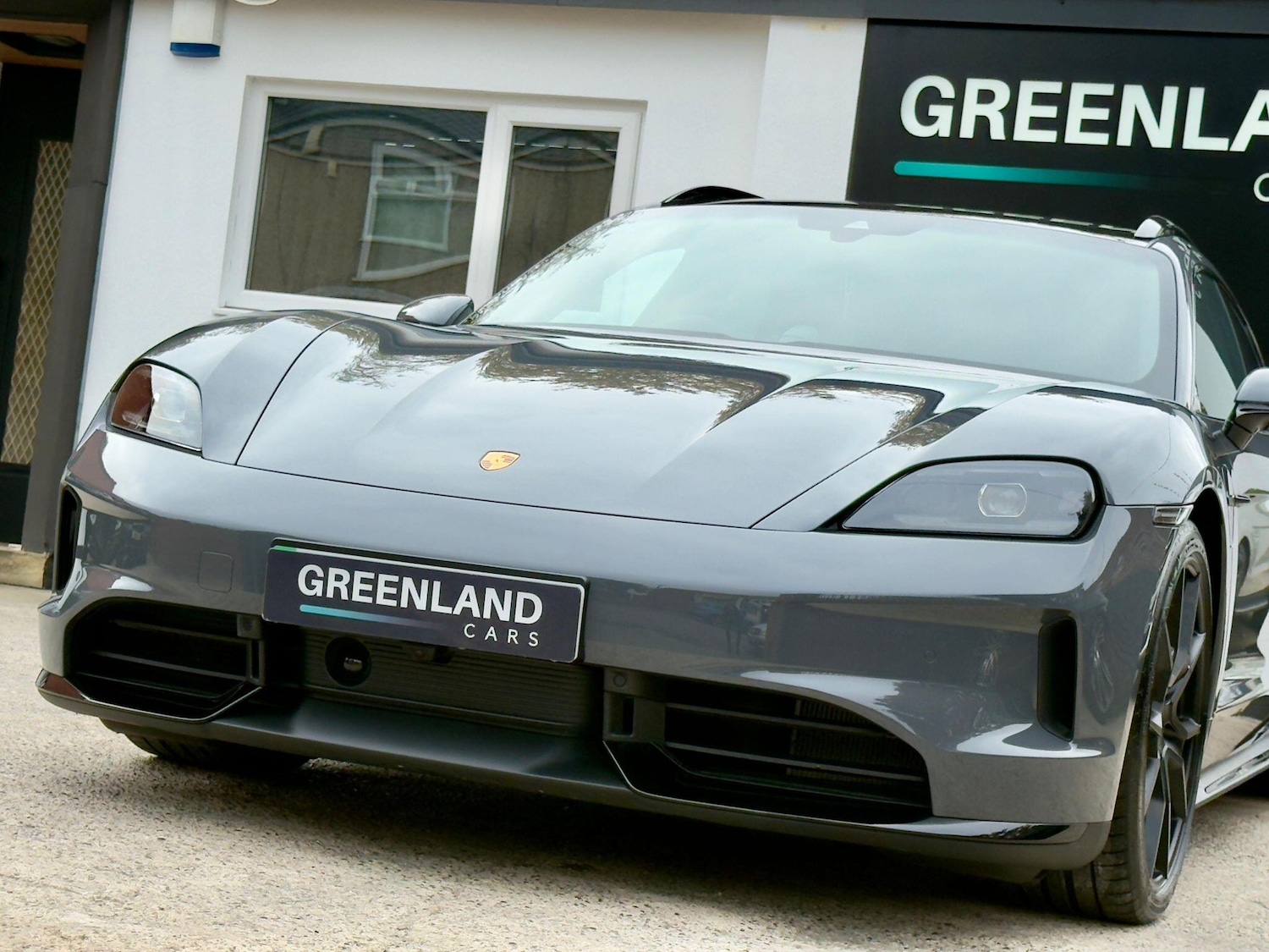 Used Porsche Taycan 2025 for sale - 76349776: Photo 7