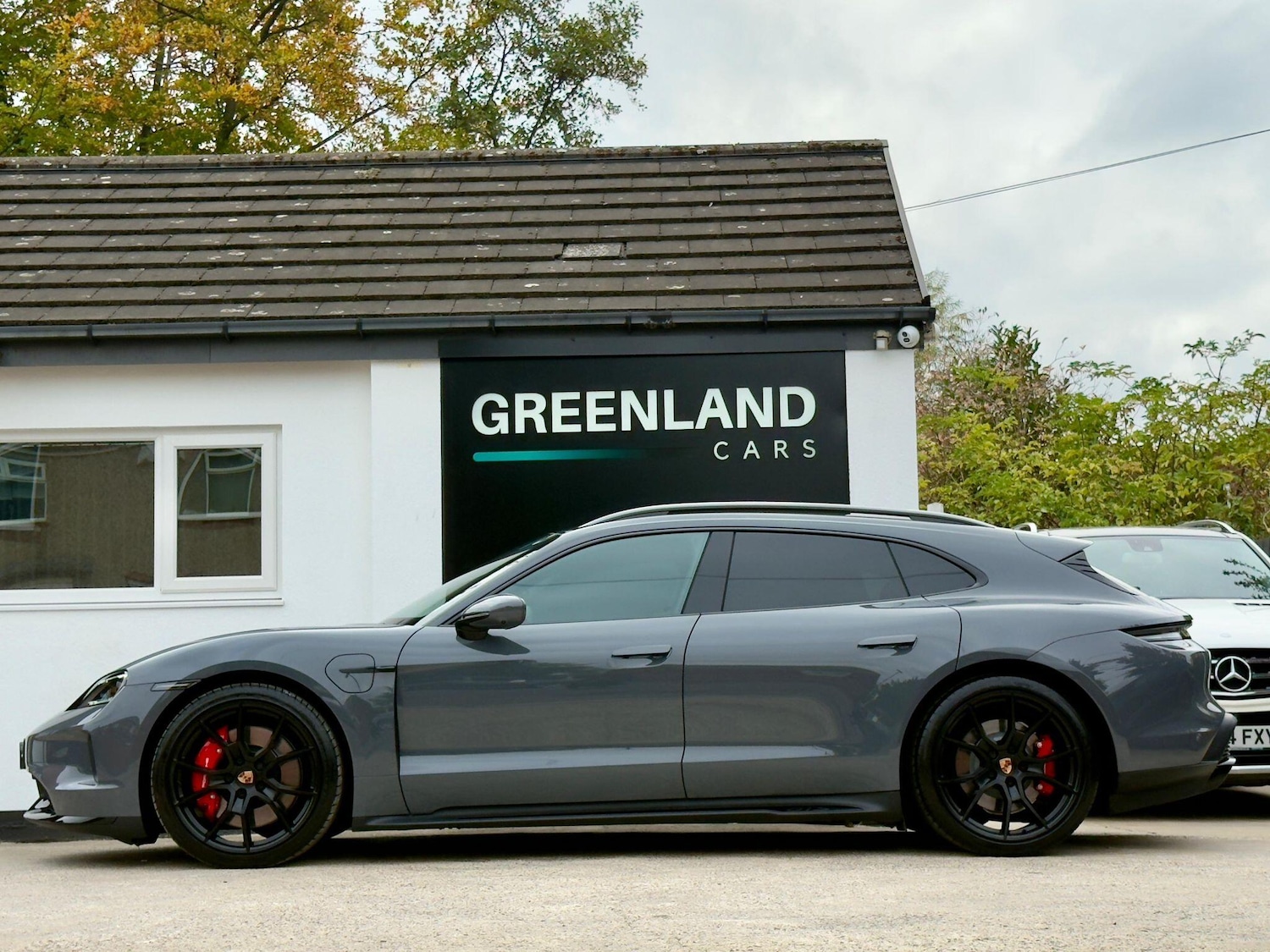Used Porsche Taycan 2025 for sale - 76349776: Photo 80