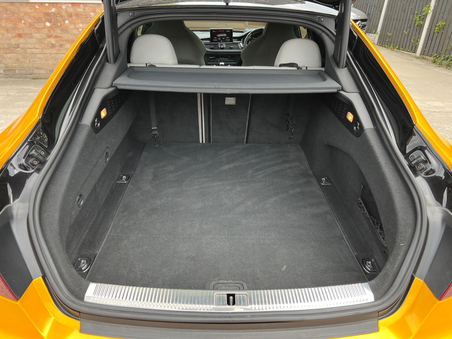 Vehicle 81
