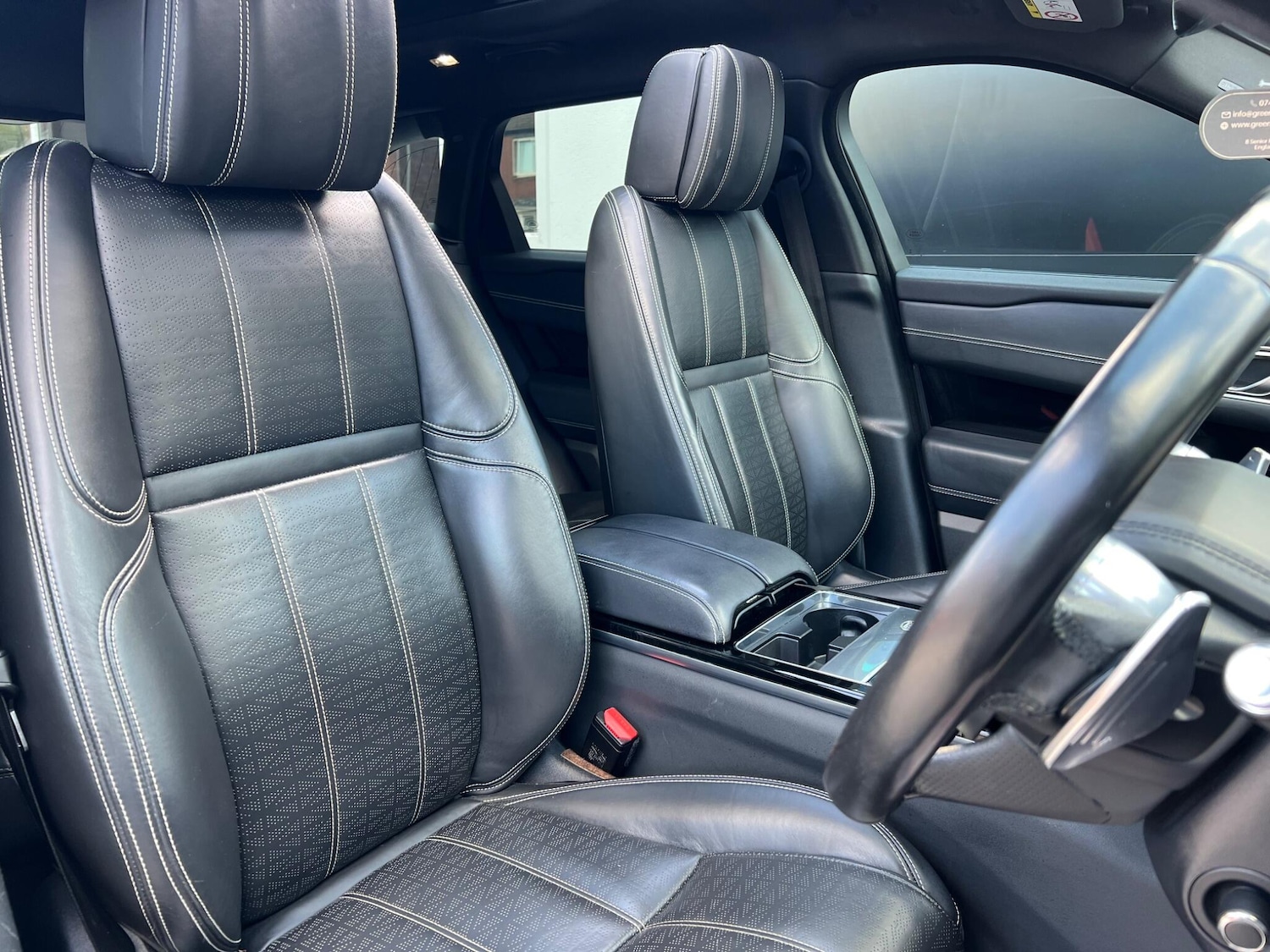 Used Land Rover Range Rover Velar 2018 for sale - 76179839: Photo 10