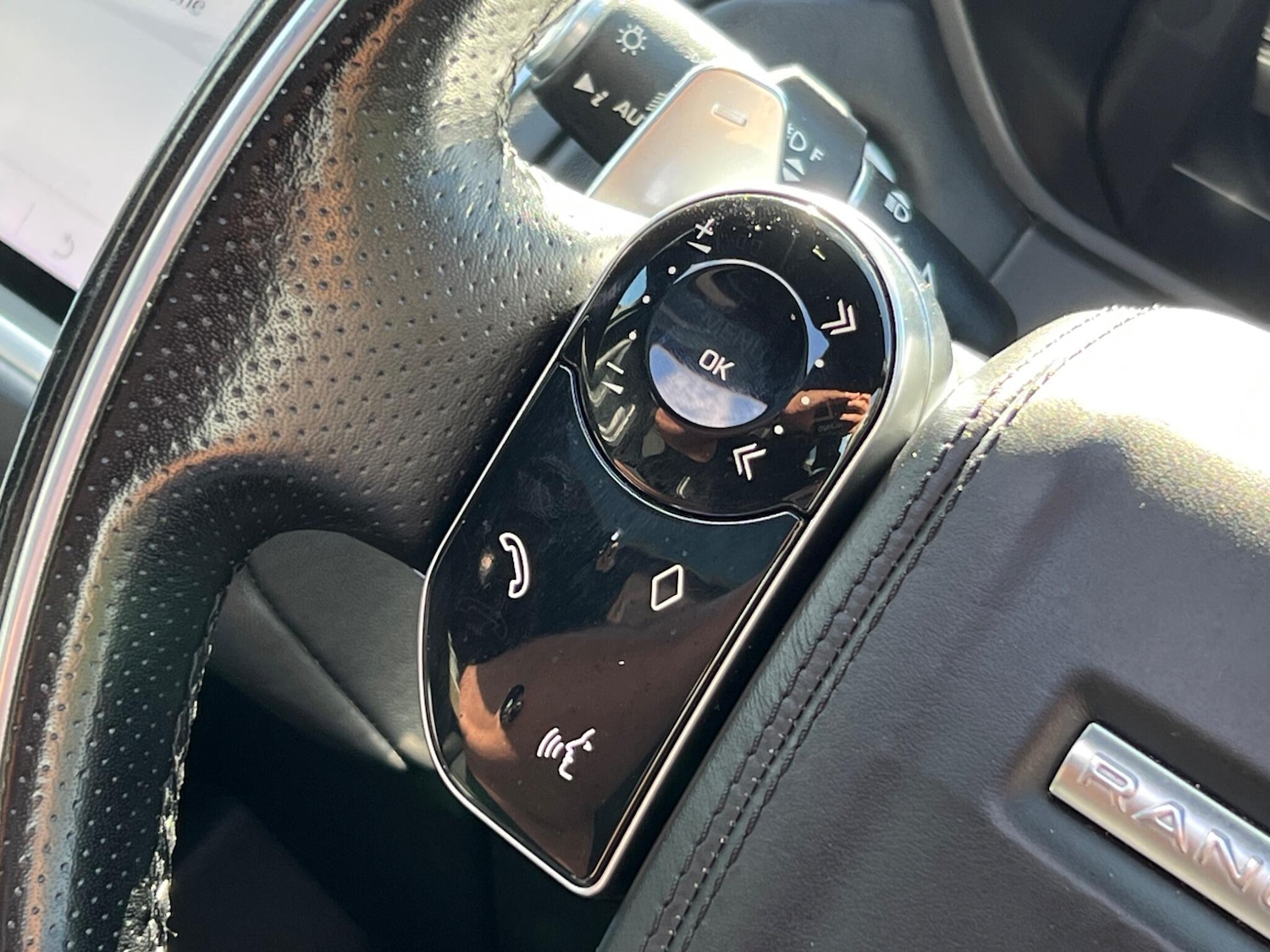 Used Land Rover Range Rover Velar 2018 for sale - 76179839: Photo 19