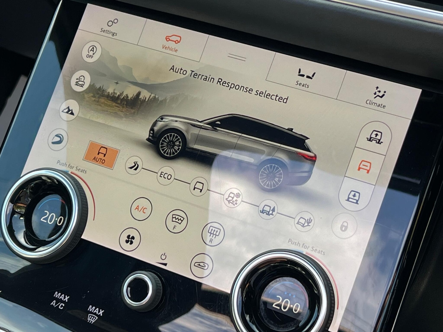 Used Land Rover Range Rover Velar 2018 for sale - 76179839: Photo 24