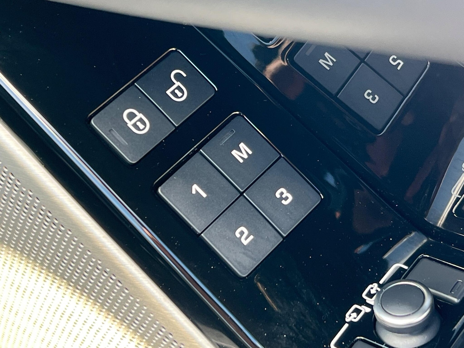 Used Land Rover Range Rover Velar 2018 for sale - 76179839: Photo 29