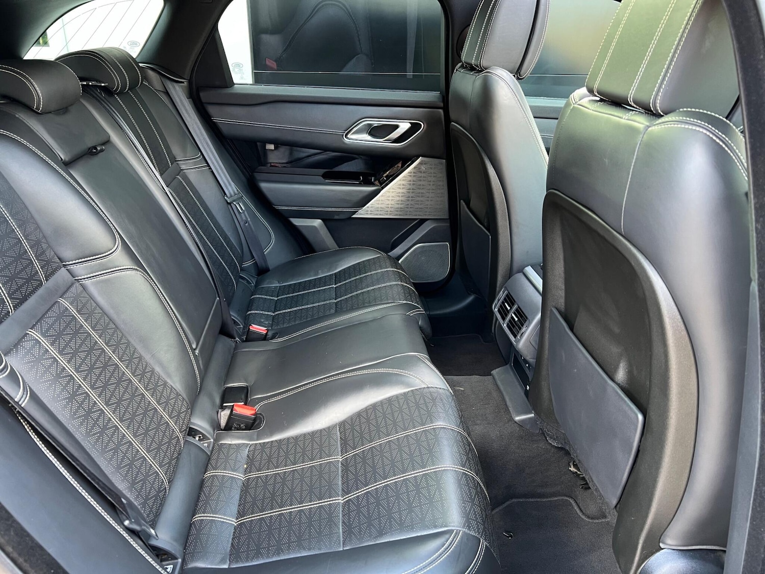 Used Land Rover Range Rover Velar 2018 for sale - 76179839: Photo 30