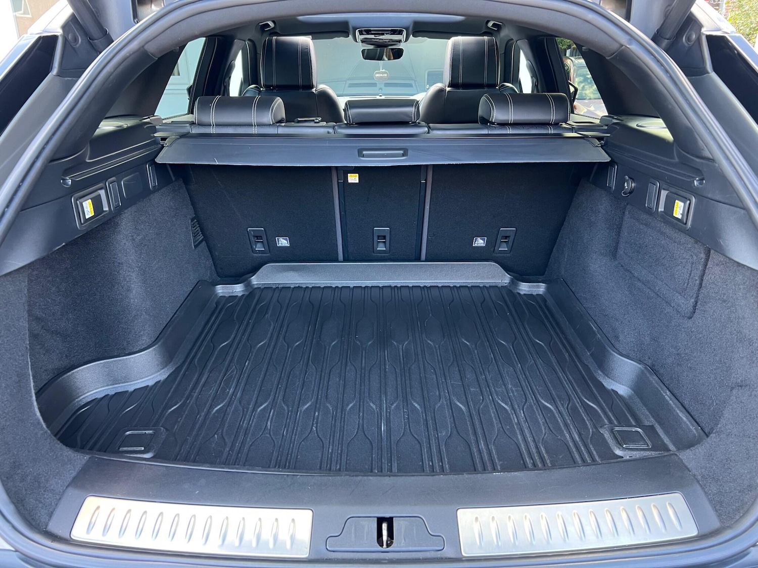 Used Land Rover Range Rover Velar 2018 for sale - 76179839: Photo 78