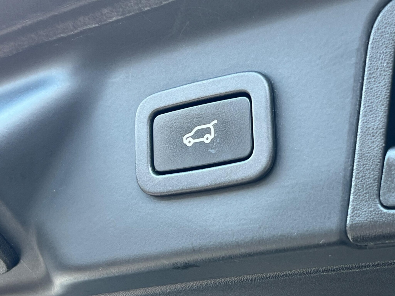 Used Land Rover Range Rover Velar 2018 for sale - 76179839: Photo 79