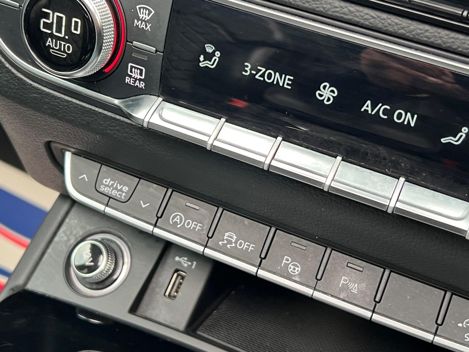 Used Audi Q5 2019 for sale - 76179588: Photo 32