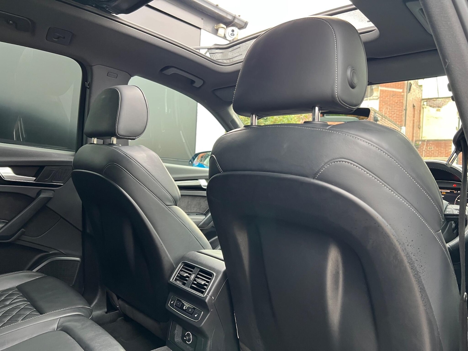 Used Audi Q5 2019 for sale - 76179588: Photo 75