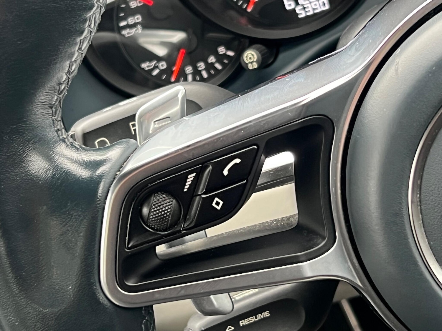 Used Porsche 911 2016 for sale - 76336325: Photo 51