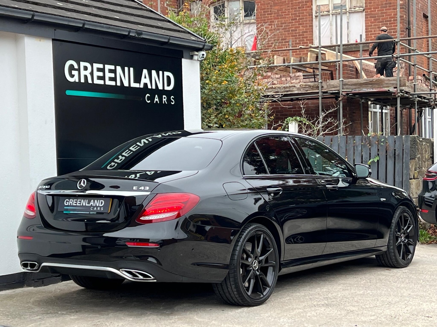 Used Mercedes-Benz E Class 2017 for sale - 76370764: Photo 2