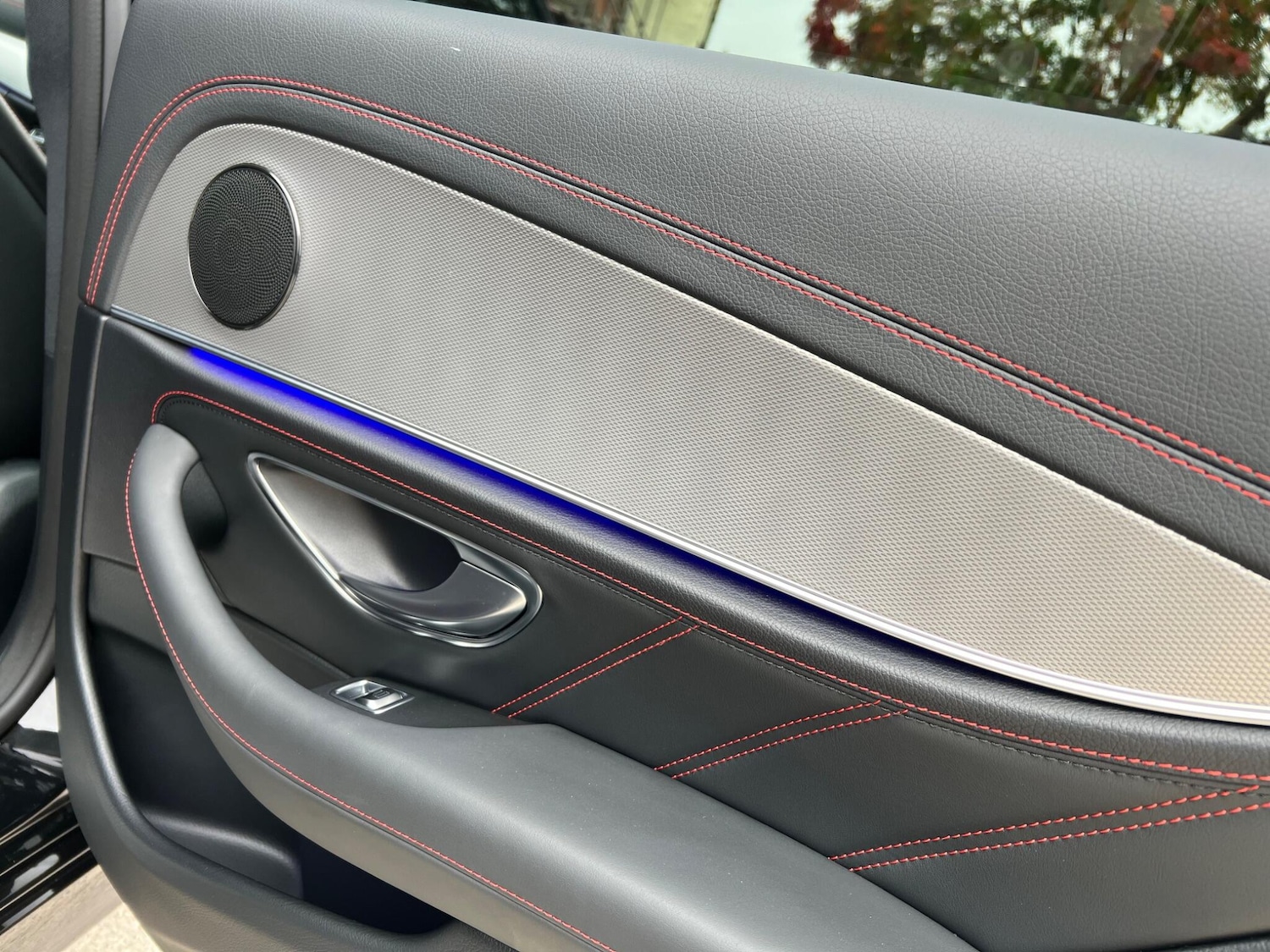 Used Mercedes-Benz E Class 2017 for sale - 76370764: Photo 41