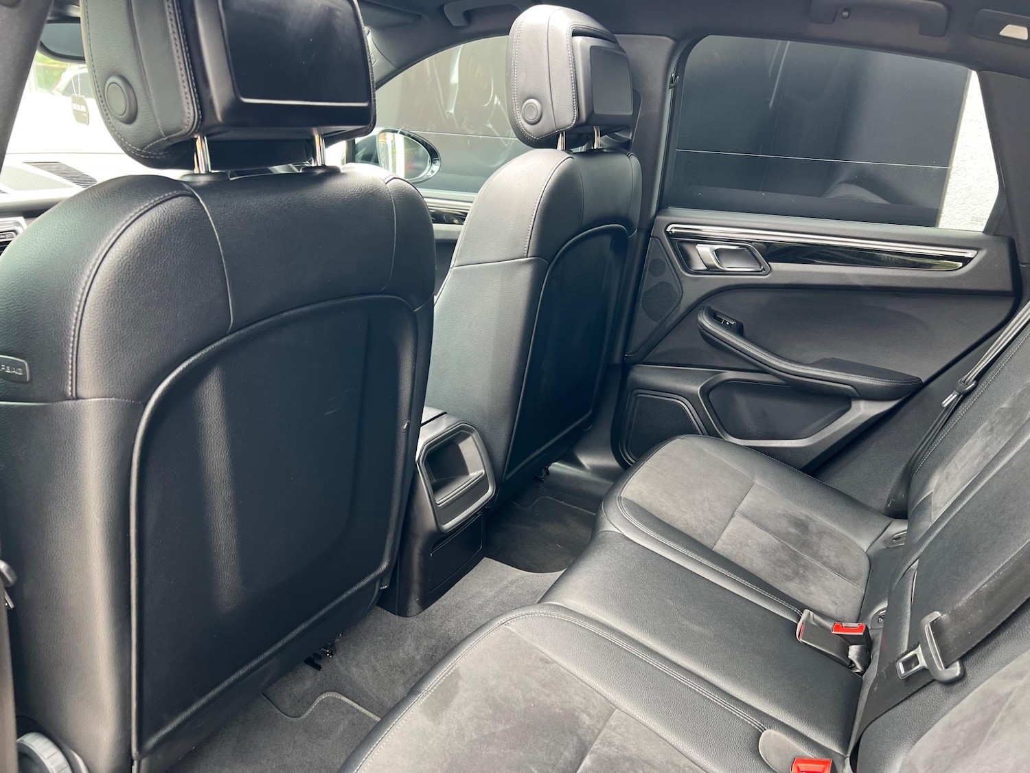 Used Porsche Macan 2015 for sale - 76031364: Photo 19