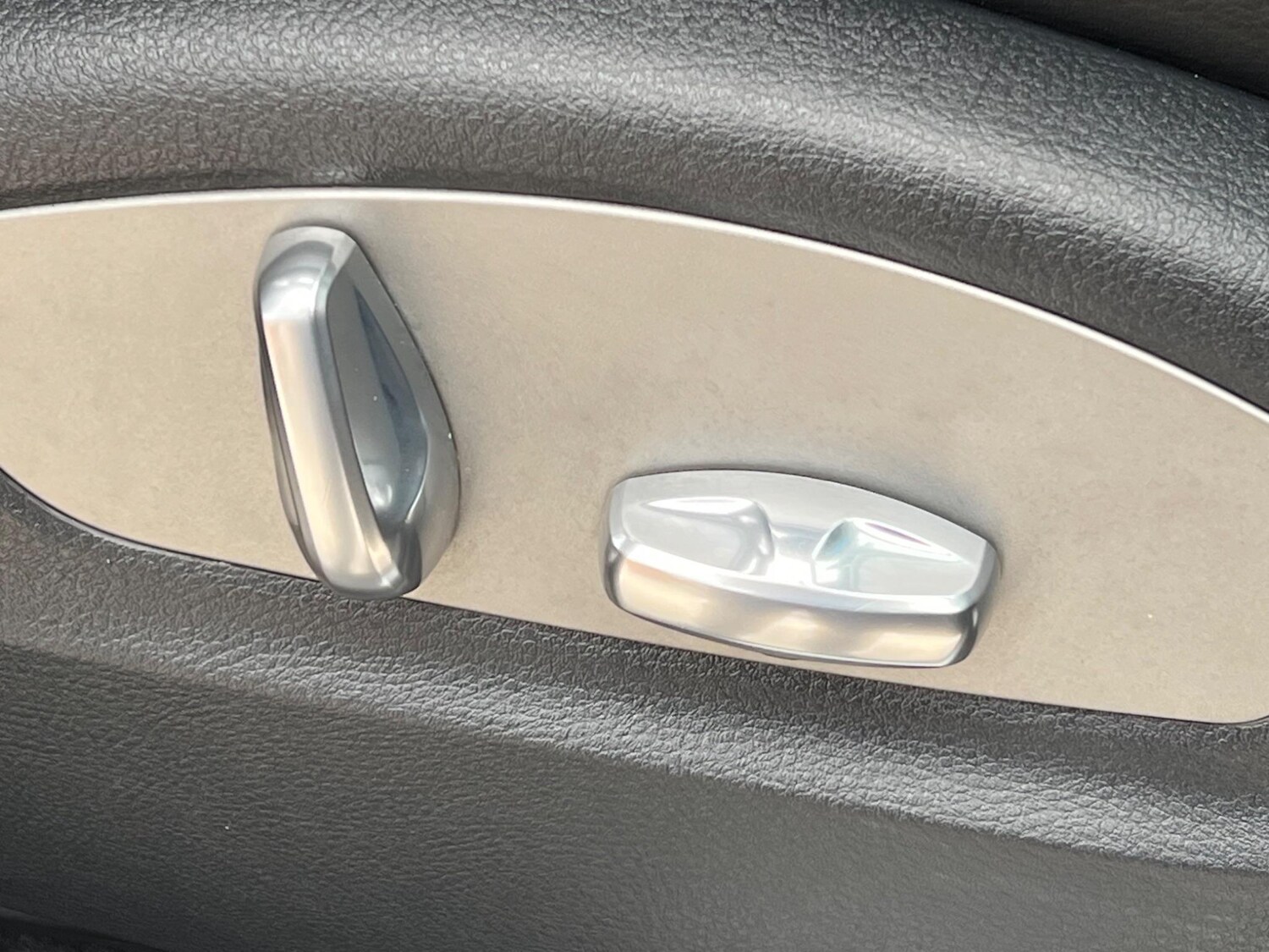 Used Porsche Macan 2015 for sale - 76031364: Photo 34