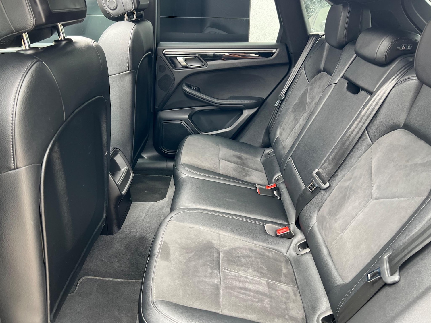 Used Porsche Macan 2015 for sale - 76031364: Photo 39