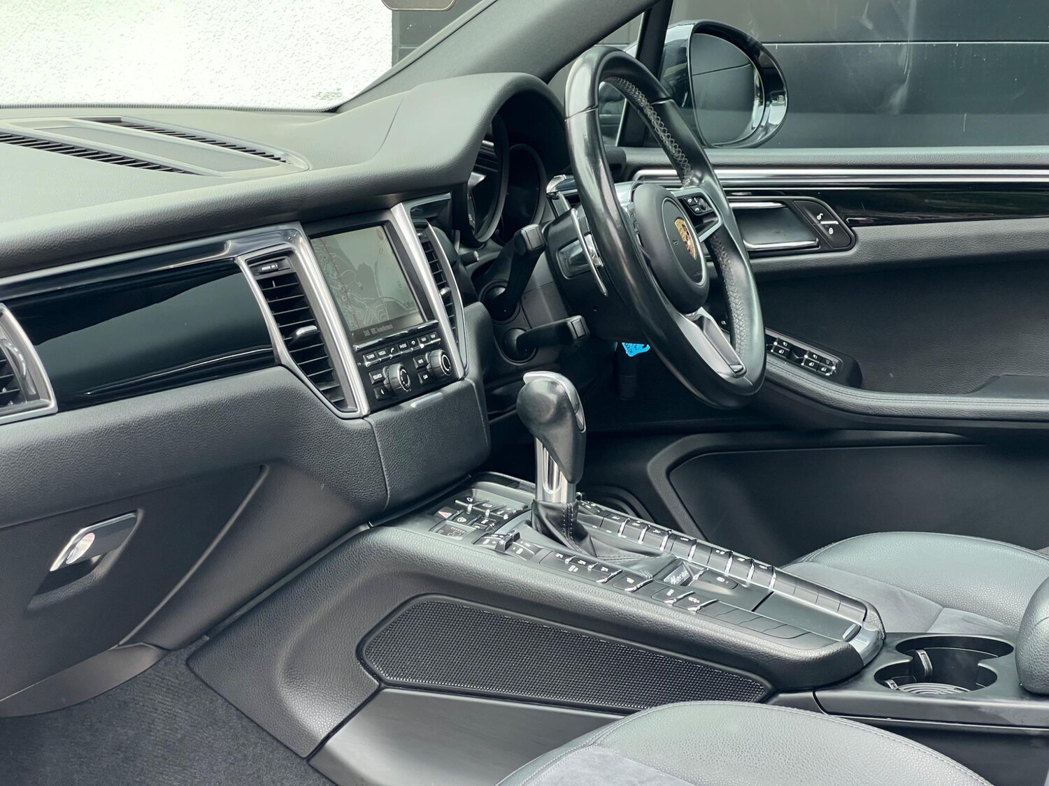 Used Porsche Macan 2015 for sale - 76031364: Photo 55