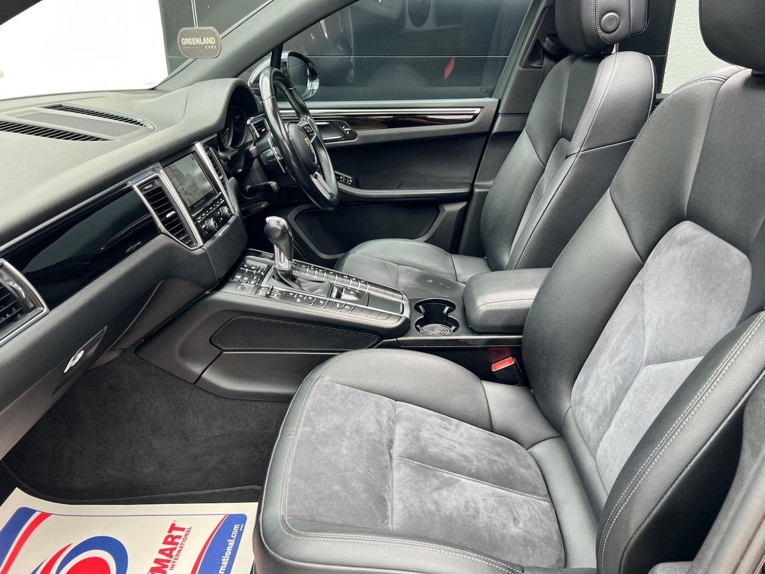 Used Porsche Macan 2015 for sale - 76031364: Photo 71