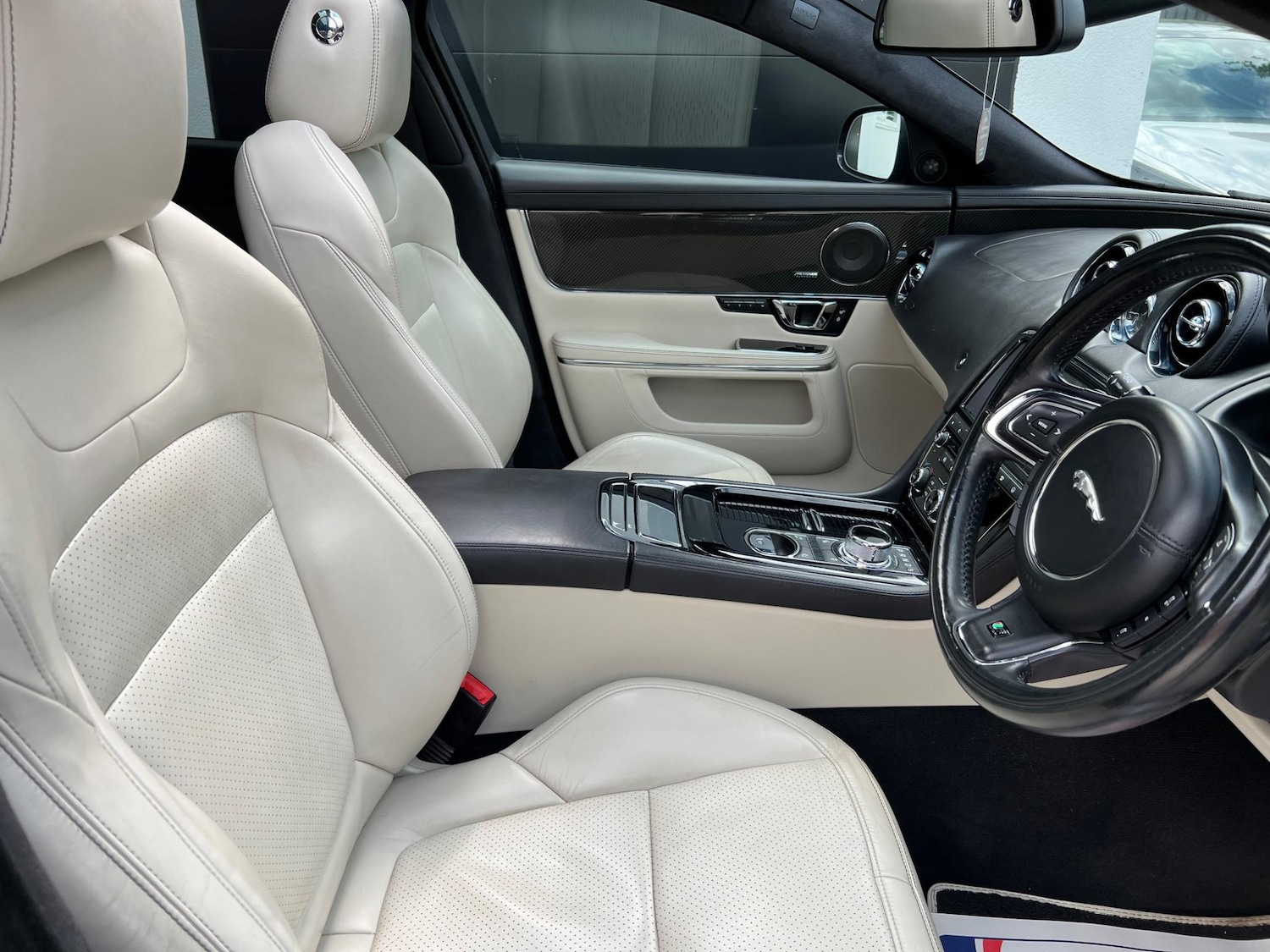 Used Jaguar XJ 2017 for sale - 76031704: Photo 19