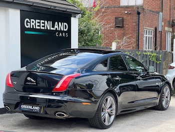 Used Jaguar XJ 2017 for sale - 76031704: Photo